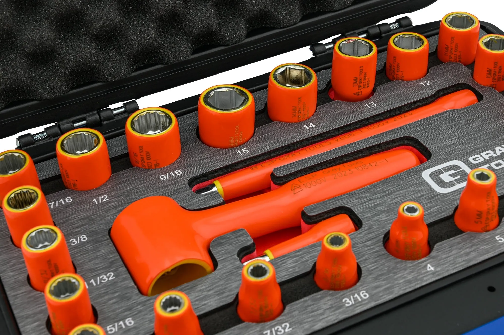 25 Piece 1/4" Drive 6 & 12 Point SAE and Metric, Standard Socket and Attachments Set, 1000V Insulated