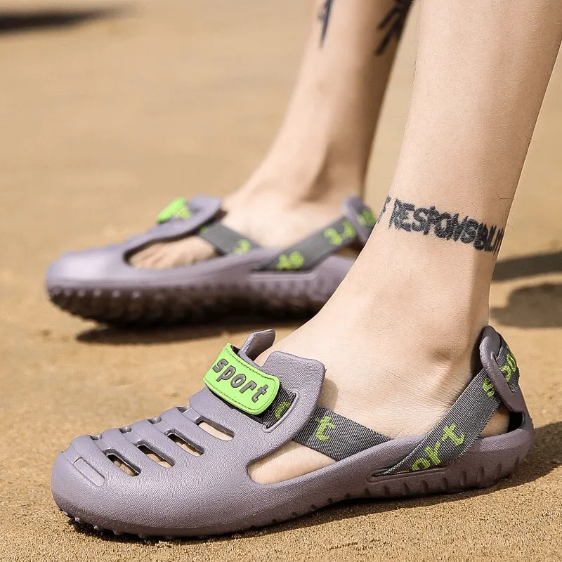 Men's Outdoor Beach Shoes / Lightweight Flexible Male Clogs - SF1071