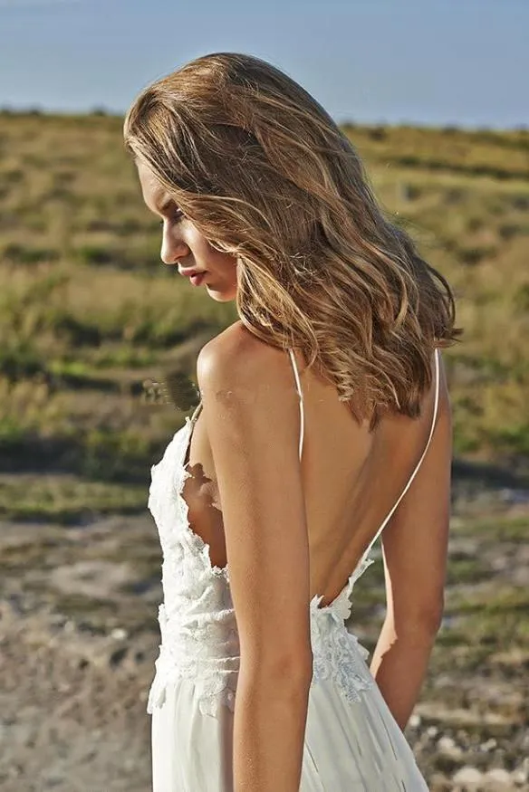 Spaghetti Straps Beach Wedding Dresses  V-neck Open Back Chiffon Bridal Gown BO7255