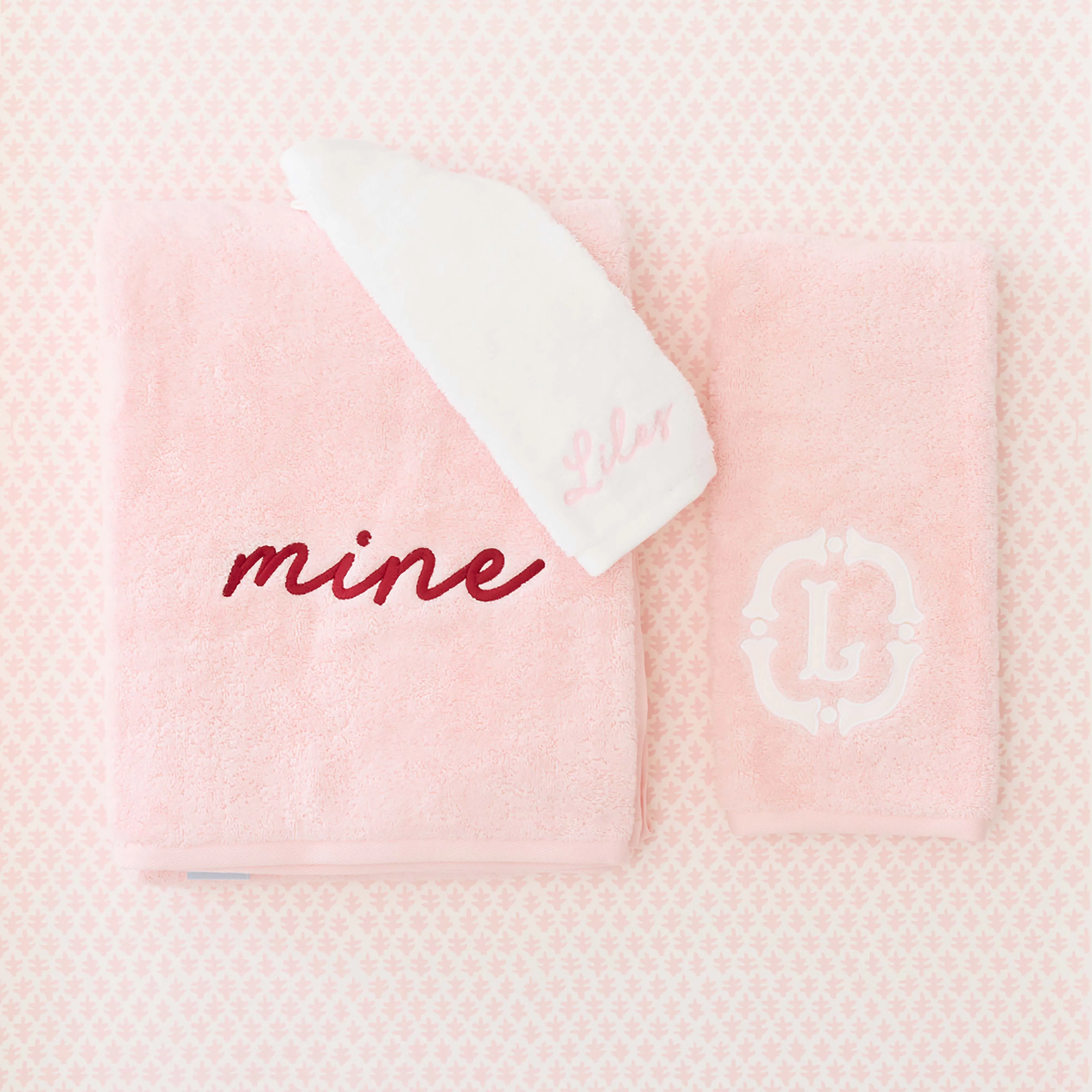 Weezie Basic Bath Sheet Linen Closet Bundle (24 pieces)