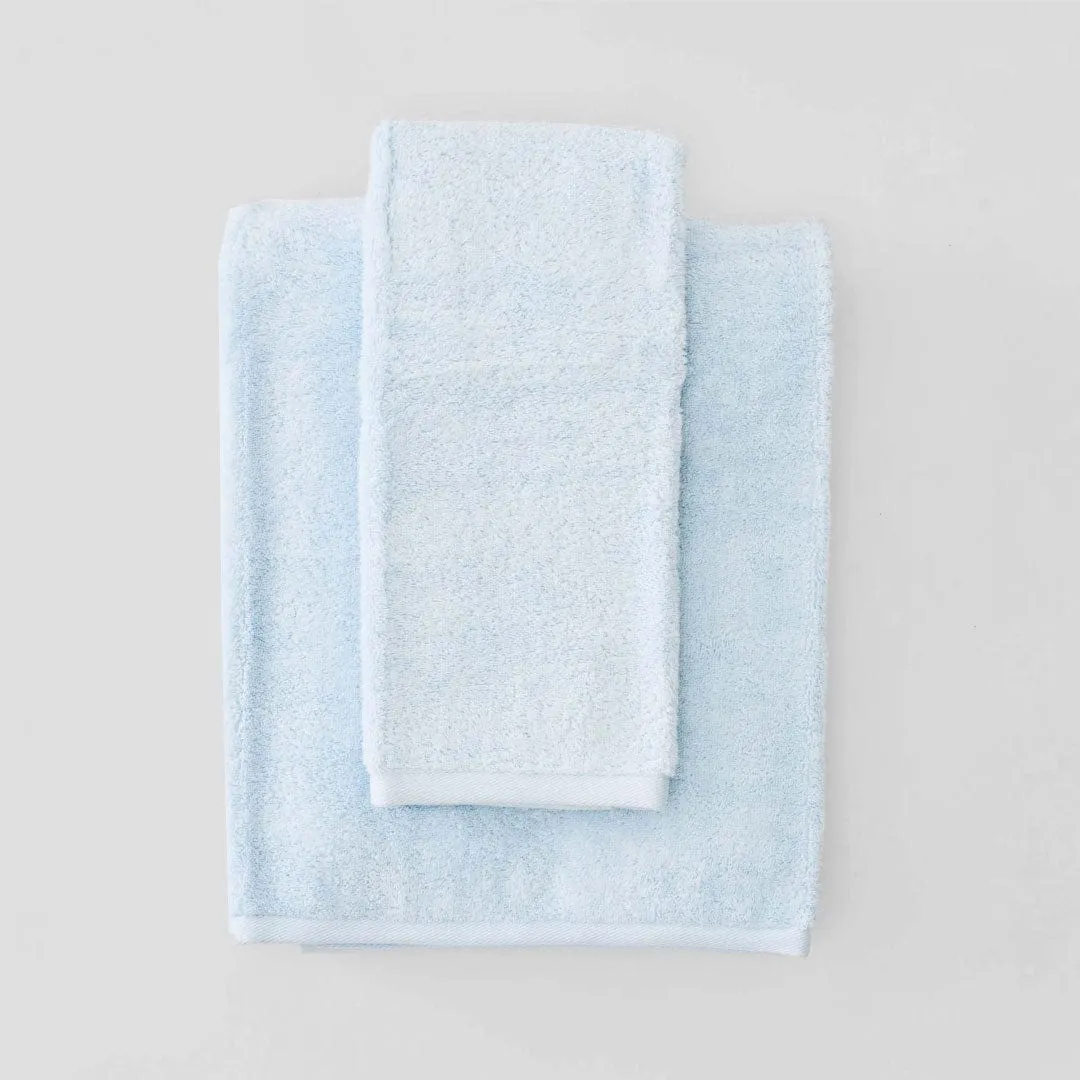 Weezie Basic Bath Sheet Linen Closet Bundle (24 pieces)