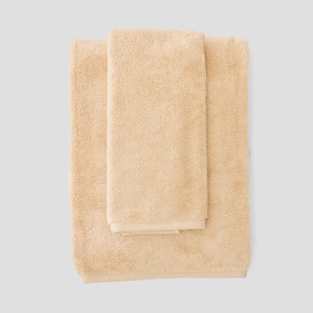Weezie Basic Bath Sheet Linen Closet Bundle (24 pieces)