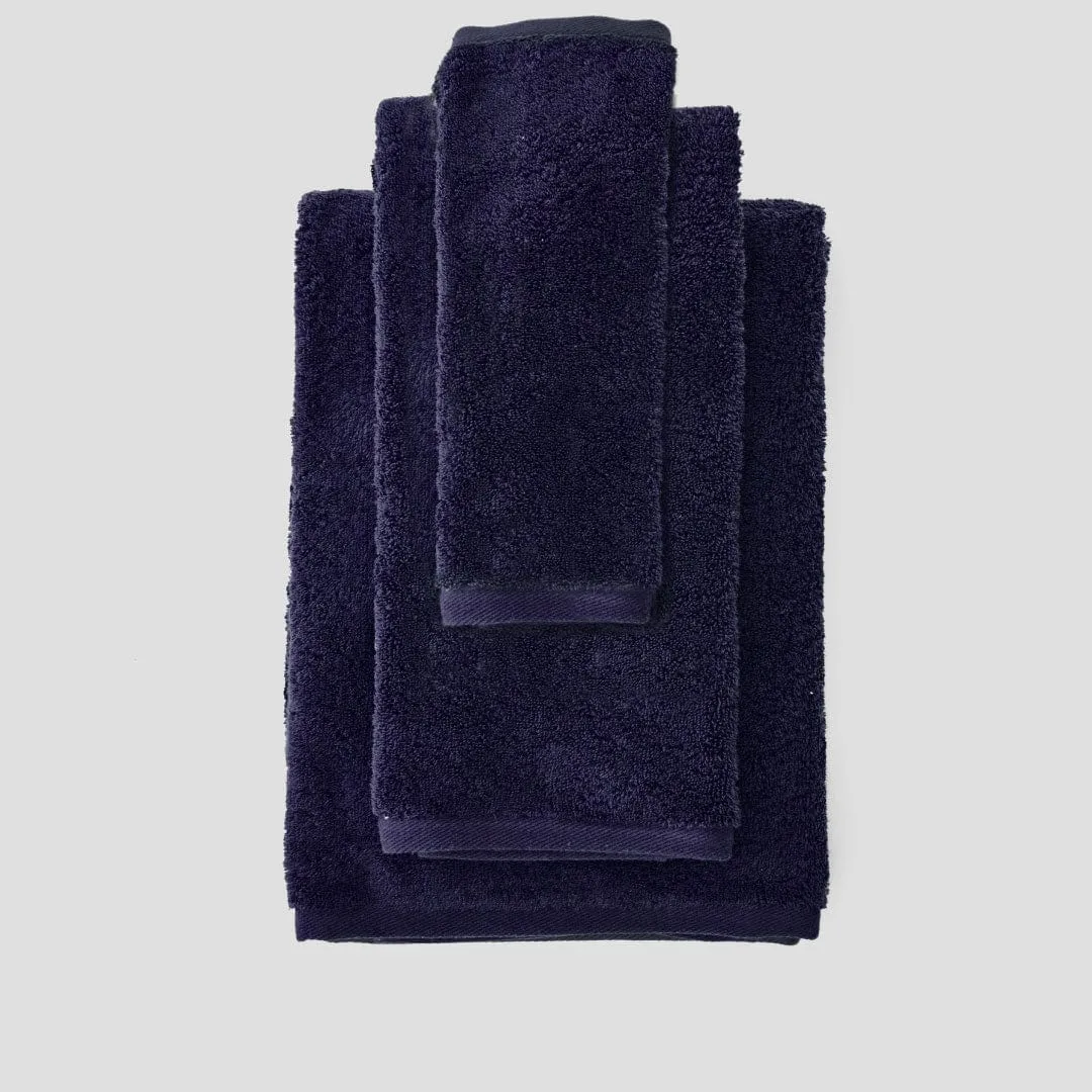 Weezie Basic Linen Closet Bundle (24 pieces)