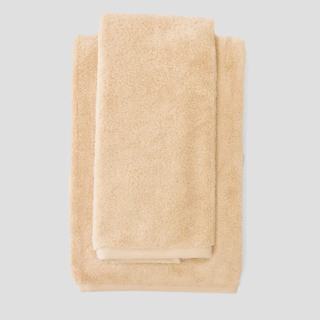 Weezie Basic Linen Closet Bundle (24 pieces)
