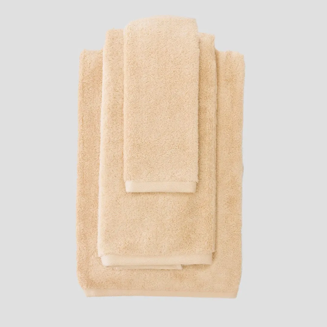 Weezie Basic Linen Closet Bundle (24 pieces)